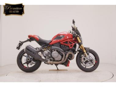 Ducati Monster 1200s