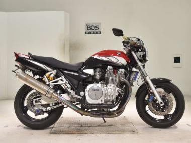 Yamaha XJR1300