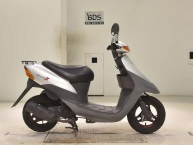 Suzuki Let's2