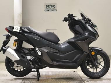 Honda ADV160