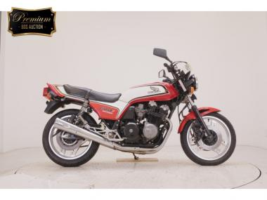 Honda CB750 Integra