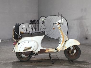 Vespa 100
