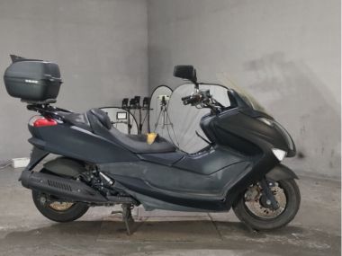 Yamaha Majesty 250