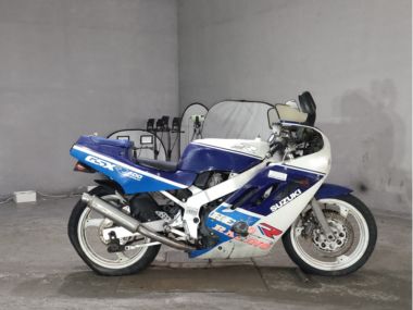 Suzuki Gsx-R400