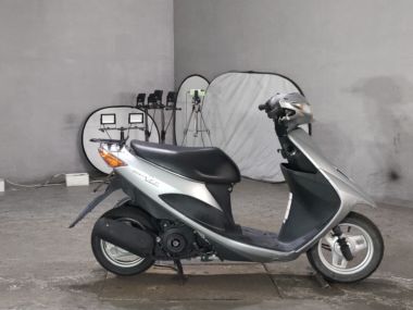 Suzuki Address V50