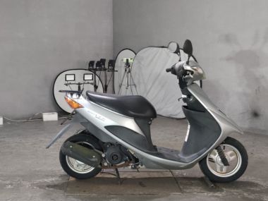 Suzuki Address V50