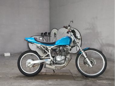 Suzuki Djebel200