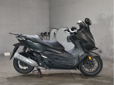 Honda Forza