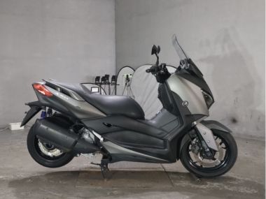Yamaha X-MAX250
