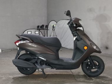 Yamaha Axis Z