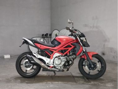 Suzuki Gladius400