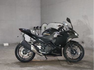 Kawasaki Ninja400