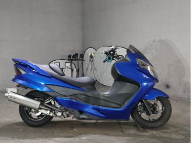 Suzuki Skywave 250s