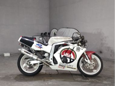 Suzuki Gsx-R400R