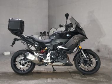 BMW F900XR