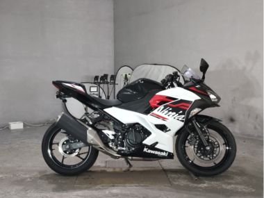 Kawasaki Ninja400