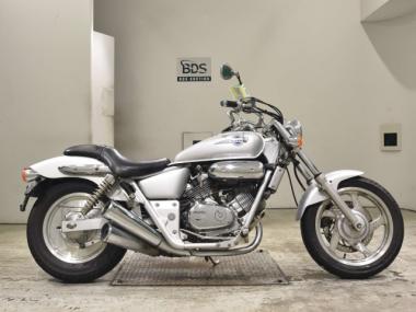 Honda Magna 250