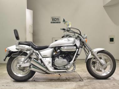 Honda Magna 250