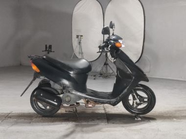 Suzuki Let's2
