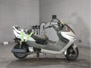 Yamaha Majesty 250
