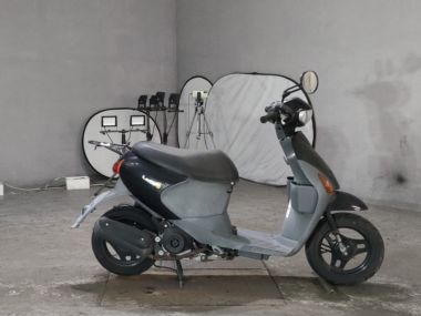 Suzuki Let's4