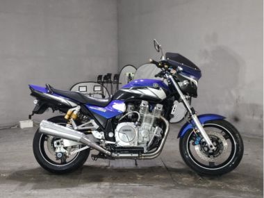 Yamaha XJR1300