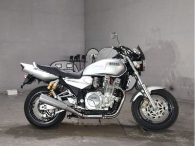 Yamaha XJR1300