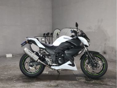 Kawasaki Z250