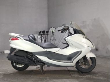 Yamaha Majesty 250