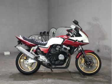 Honda CB400SFV Boldor
