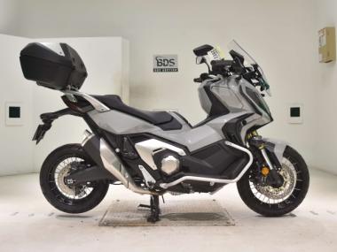 Honda X-ADV750