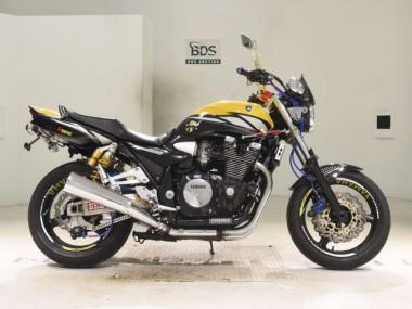 Yamaha XJR1300