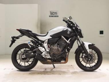 Yamaha Mt-07