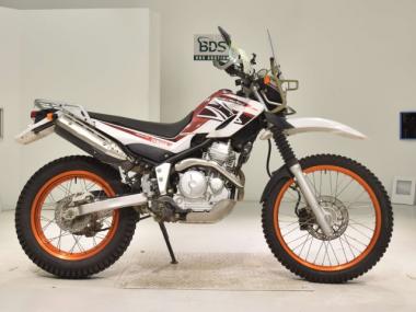 Yamaha Serow 250