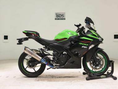 Kawasaki Ninja400