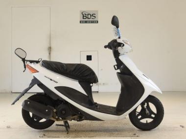 Suzuki Address V50