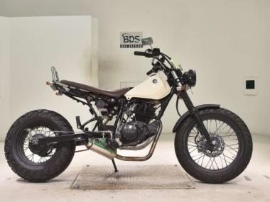Yamaha TW225
