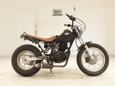 Yamaha TW200