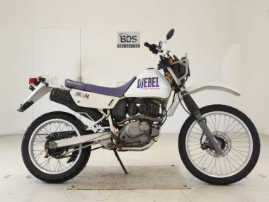 Suzuki Djebel200