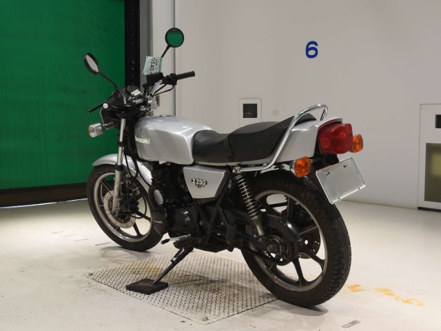 Миниатюра 6