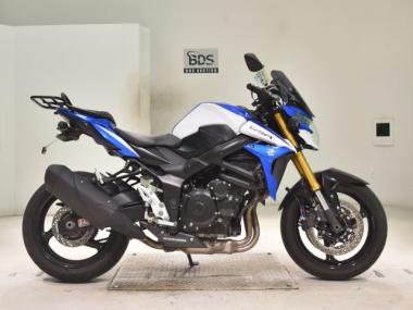 Suzuki GSR750A