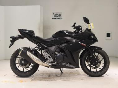 Suzuki GSX250R