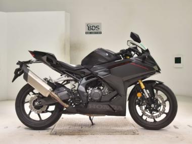 Honda CBR250RR A