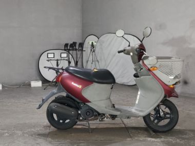 Suzuki Let's4