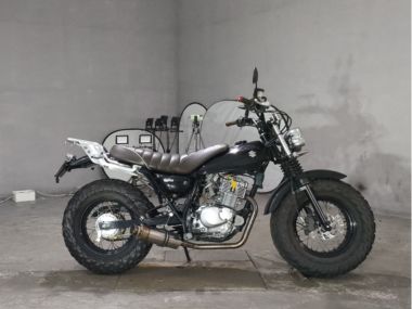 Suzuki Van Van 200
