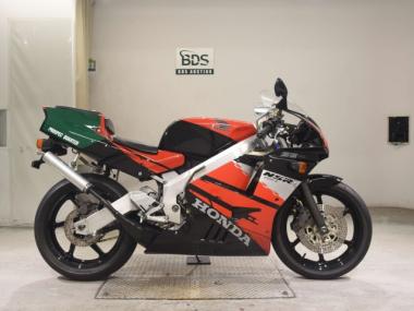 Honda NSR250R Se