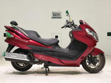 Suzuki Skywave 250s
