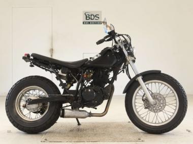 Yamaha TW225