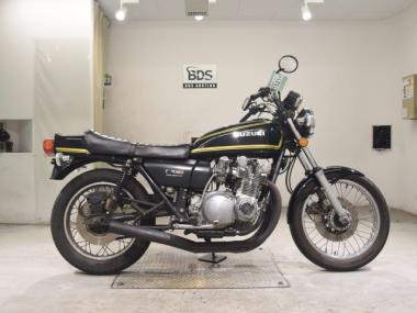 Suzuki GS750