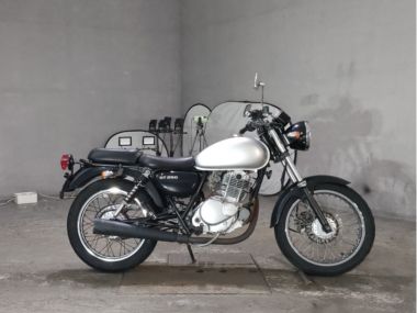 Suzuki ST250